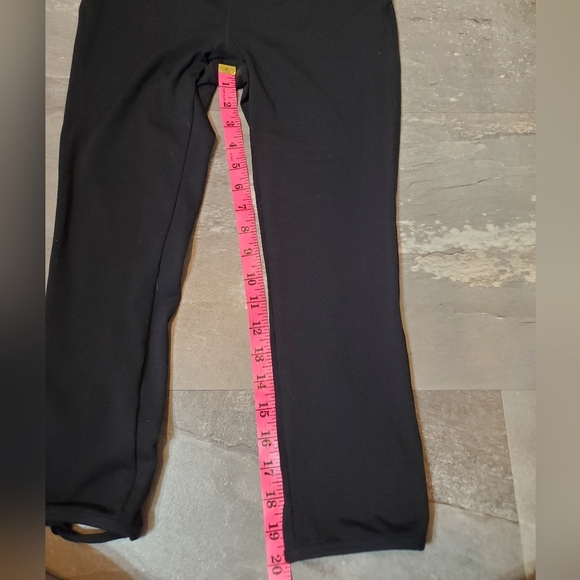 Free People Movement Kami braided crop legging pant. Black. Size M. - Picture 11 of 11